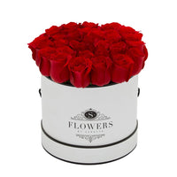 Elegance - Fresh Red Roses